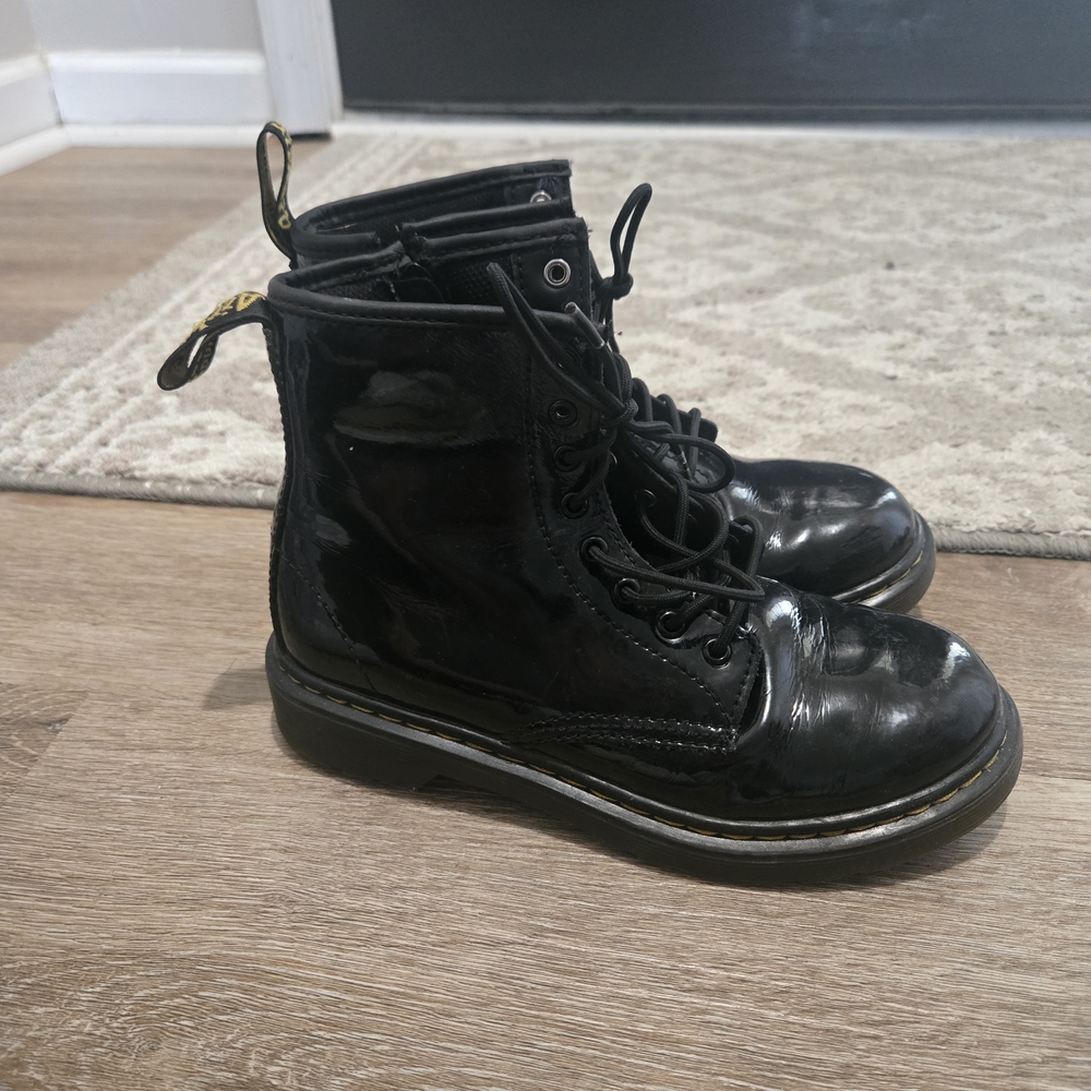 Dr. Martens Kids Shiny Black Boots